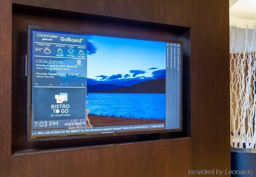 ホテル コートヤード レイク プラシッド レークプラシッド エクステリア 写真
